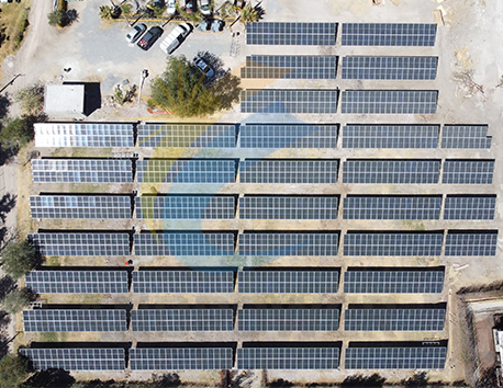 Instalación solar en tierra en México de 636 kW